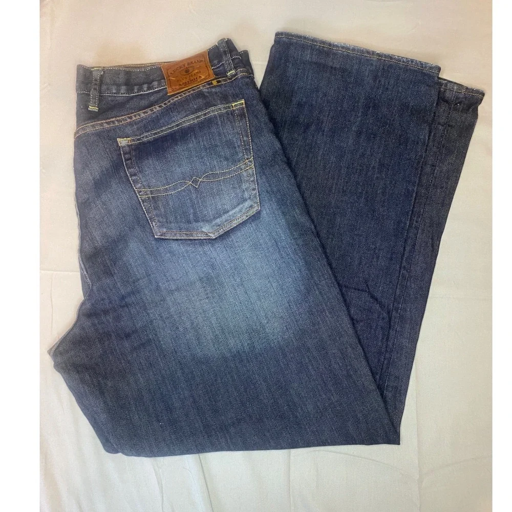 Lucky Brand Straight Leg Jeans Mens 40x32 Blue Dark Wash Stretch